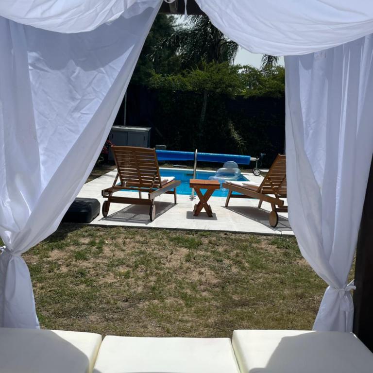 Hermosa casa en barrio privado Punta del Este - Three-Bedroom House - 25