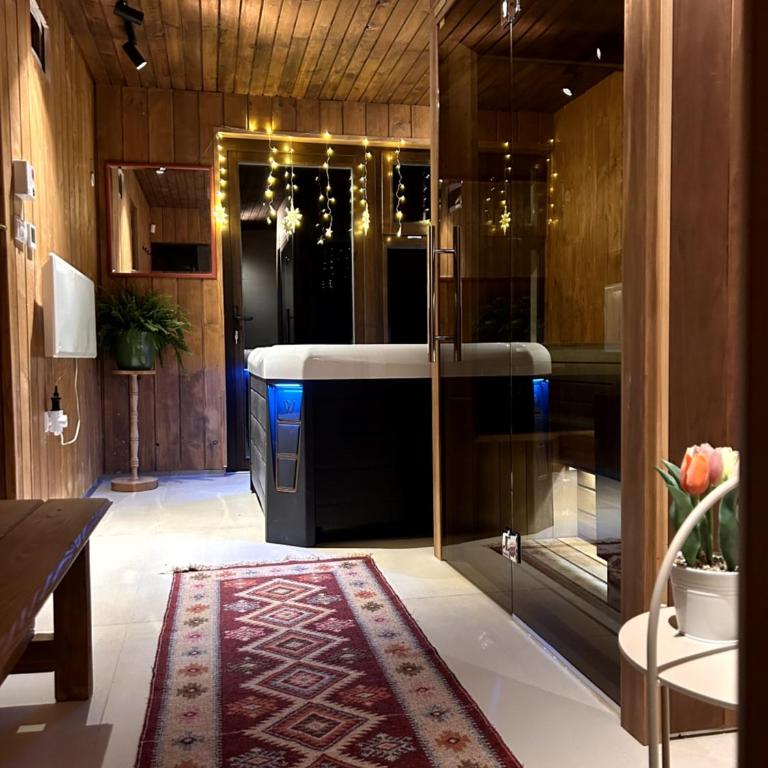 Wellness house Svjetlost - Three-Bedroom House - 13