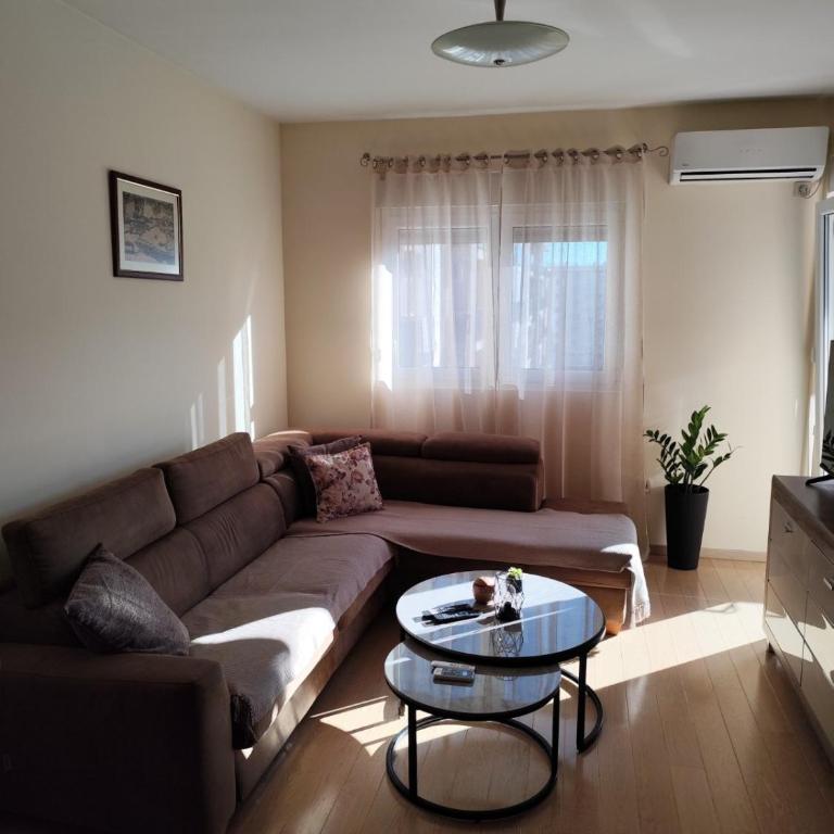 Apartman City kvart Podgorica 2 - One-Bedroom Apartment - 1
