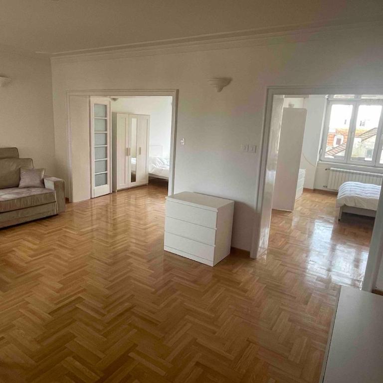 New Luxury Strict Center Apartment - Two-Bedroom Apartment - 5