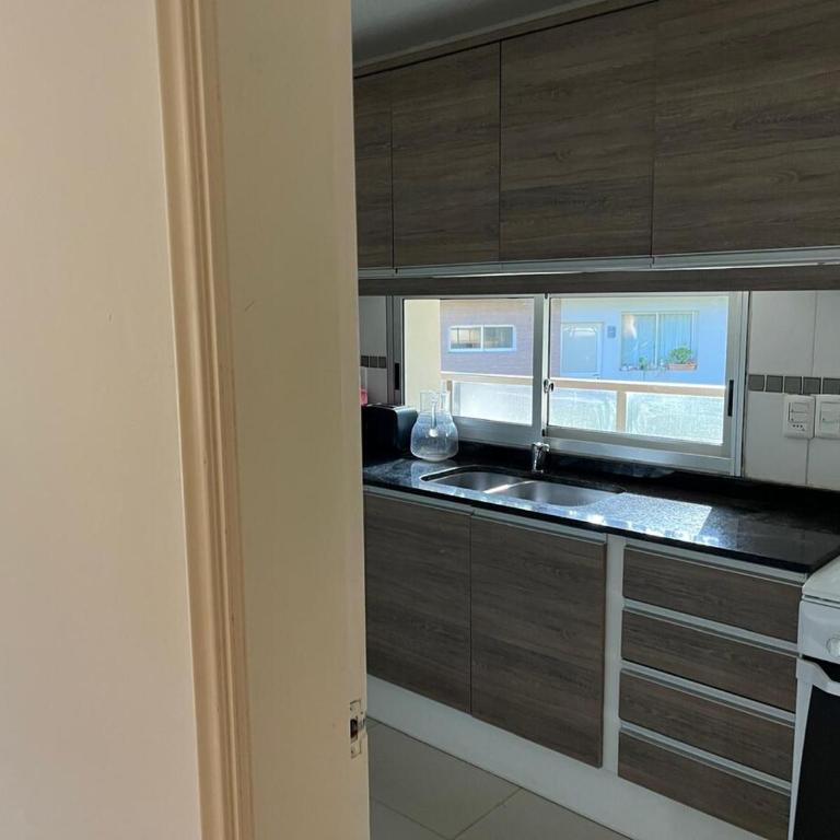 Apartment for rent 1 block from the beach 2 bedrooms 2 bathrooms - Apartamento de 3 dormitorios - 15