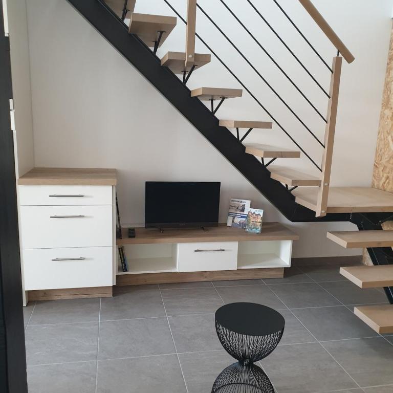 Loft près de la gare et proche du centre ville - Maison 1 Chambre - 15