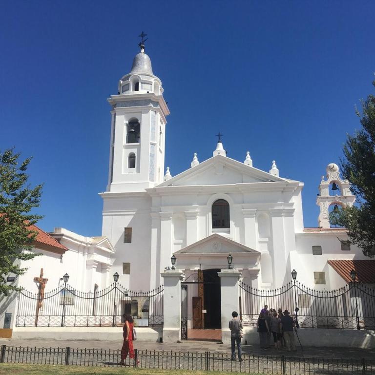 RecoletaH - Three-Bedroom Apartment - 17