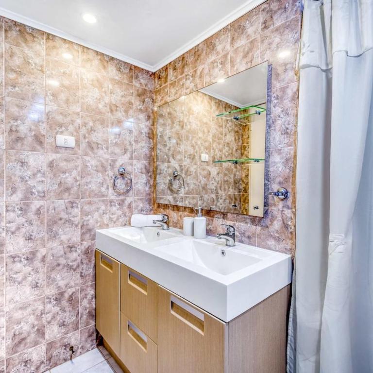 Ocean Stay Apartment with Ocean View in Viña Del Mar - Three-Bedroom Apartment - 8