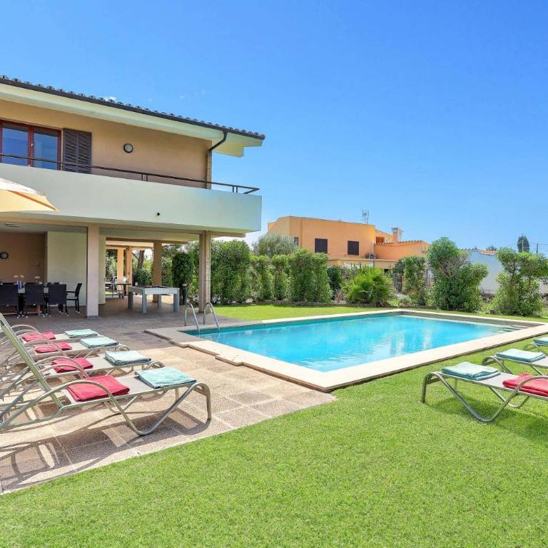 Villa Animeta by Villa Plus - Four-Bedroom Villa - 8
