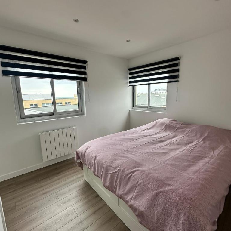 Beachfront Apartment - Two-Bedroom Apartment - 3