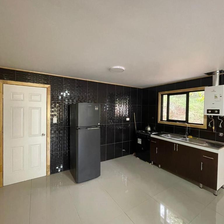 Cabaña en corazón del campo - Three-Bedroom Apartment - 2