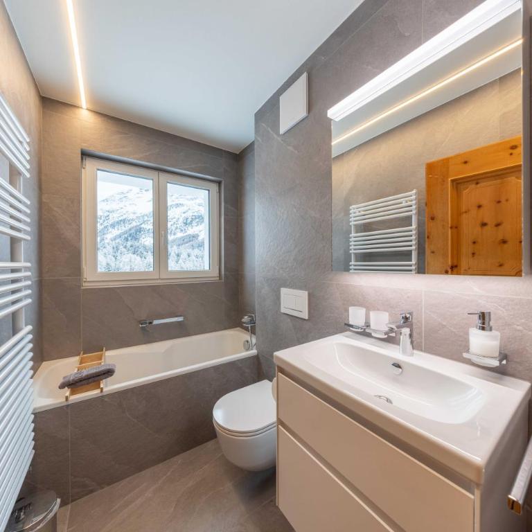 NEW Engadine Alpine Apartment - Pool & Sauna - Apartment mit Blick auf die Berge - 32