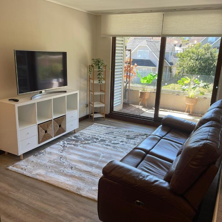 Depto Amplio y Centrico Puerto Varas - Two-Bedroom Apartment - 1