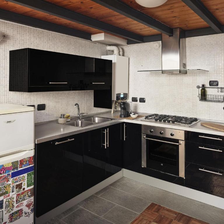 Independent Design Loft with Private Terrace - Milan - Appartamento con 2 Camere da Letto - 12