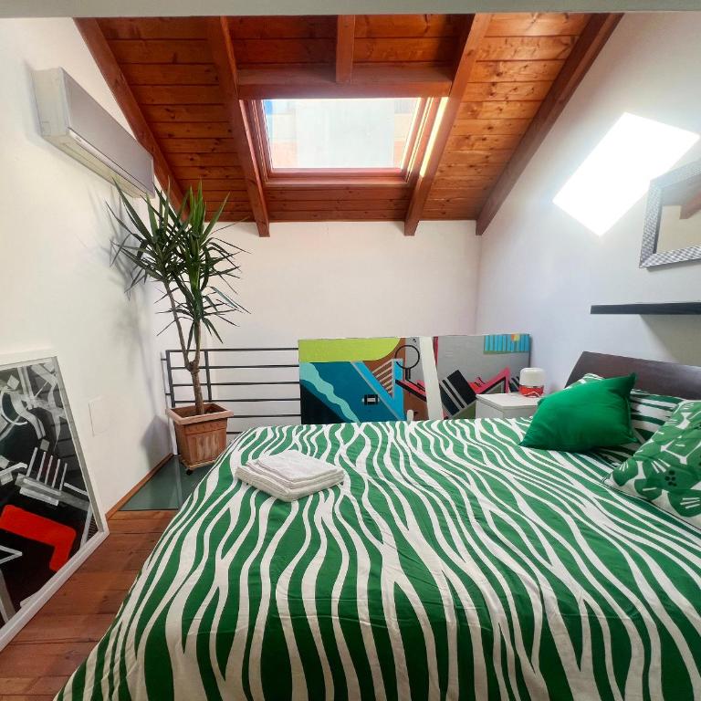 Independent Design Loft with Private Terrace - Milan - Appartamento con 2 Camere da Letto - 4