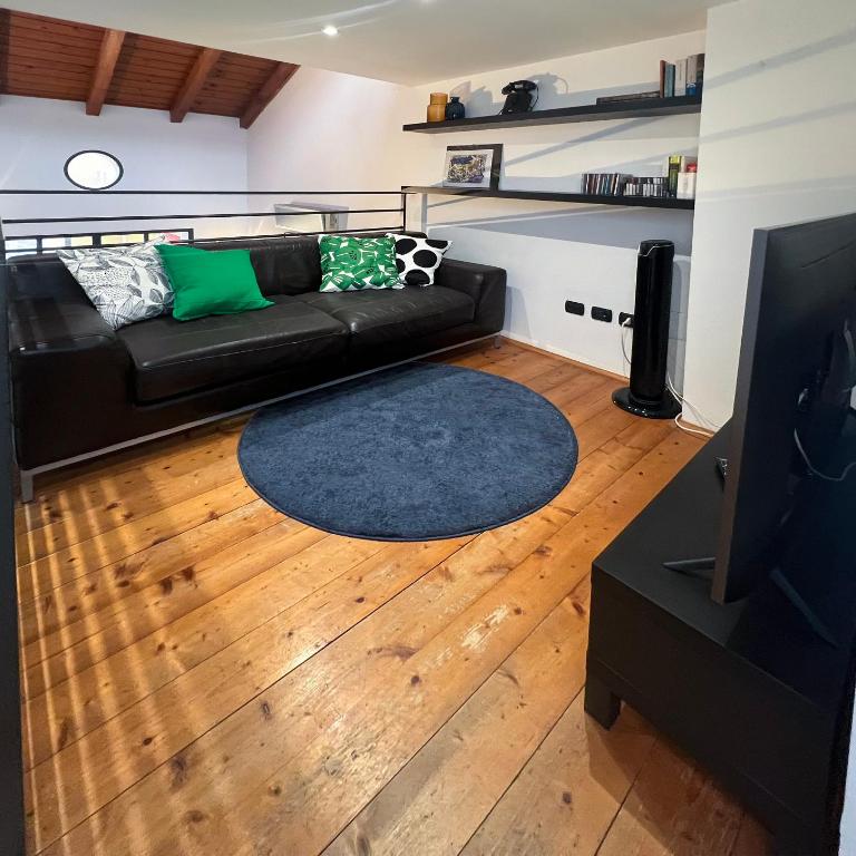 Independent Design Loft with Private Terrace - Milan - Appartamento con 2 Camere da Letto - 6