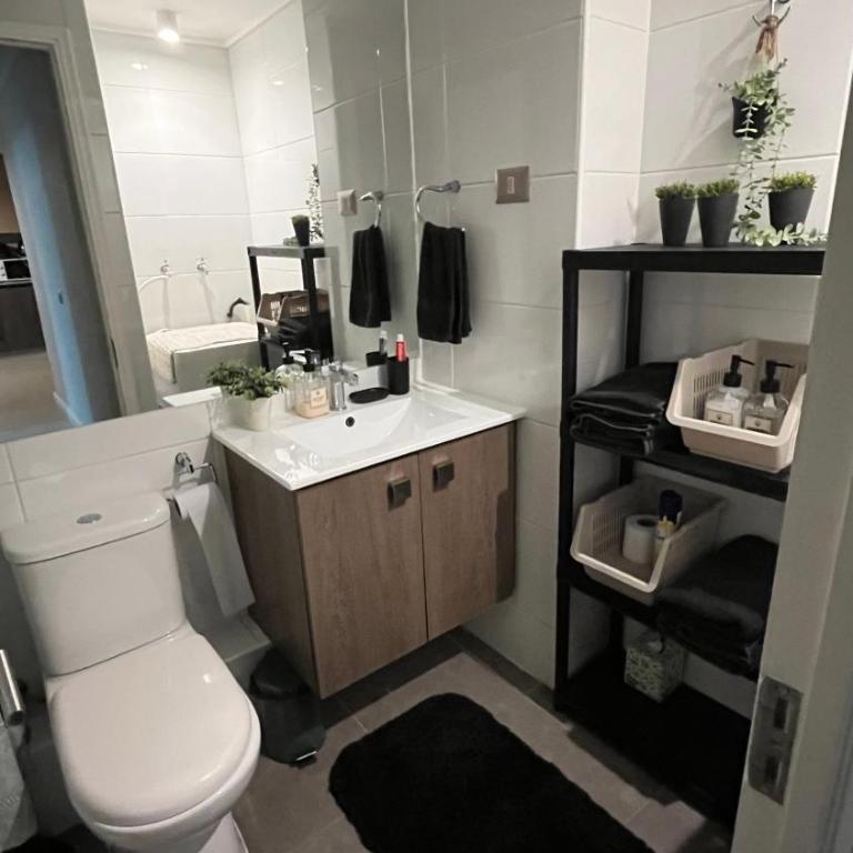 Hermoso Departamento Central Quillota con Estacionamiento y Conserjeria 24 H - Two-Bedroom Apartment - 5