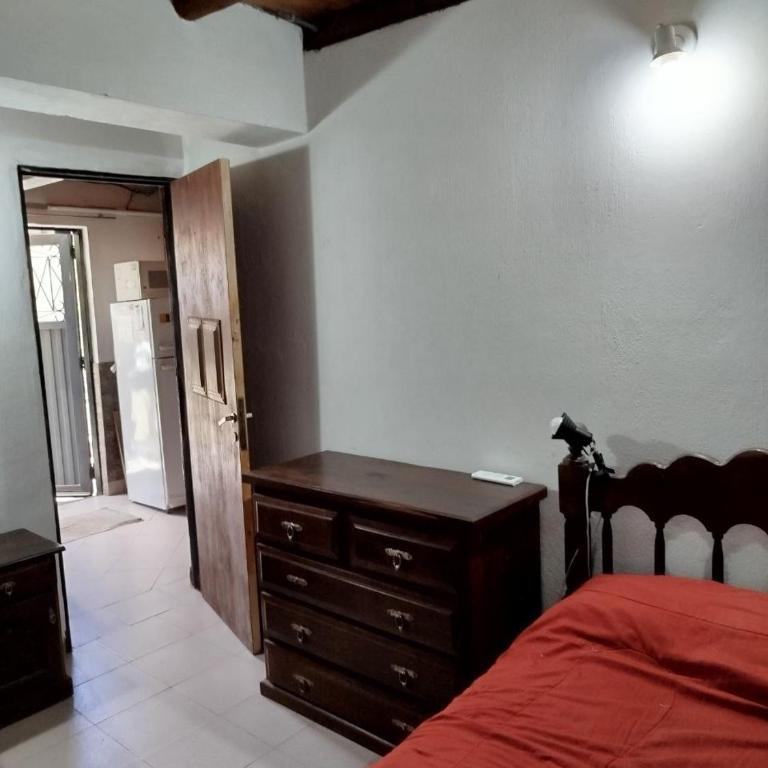Santa Mónica - Two-Bedroom House - 2
