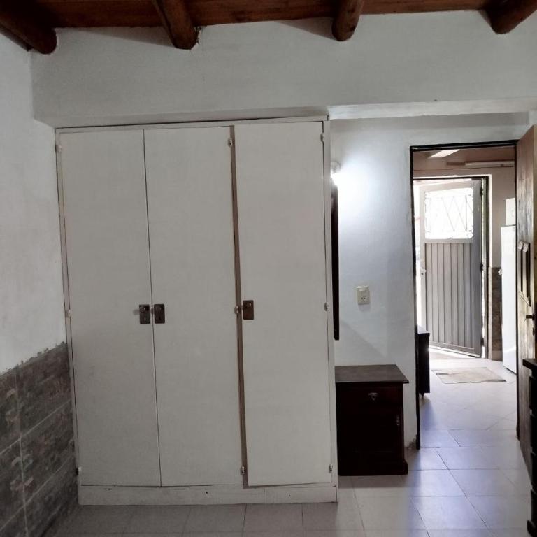 Santa Mónica - Two-Bedroom House - 8