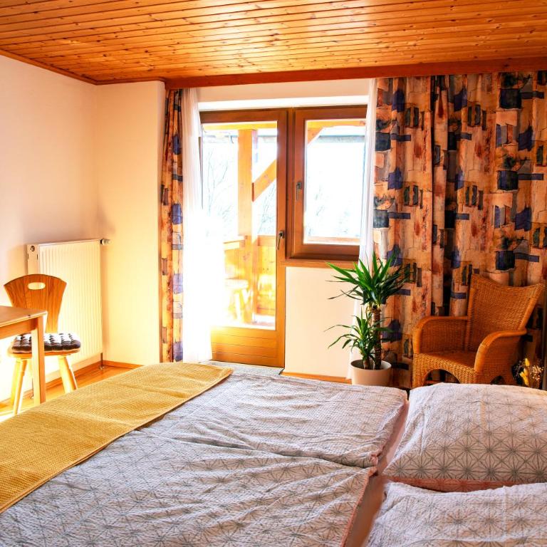 Haus Prodinger - Apartment mit 3 Schlafzimmern und Balkon - 4