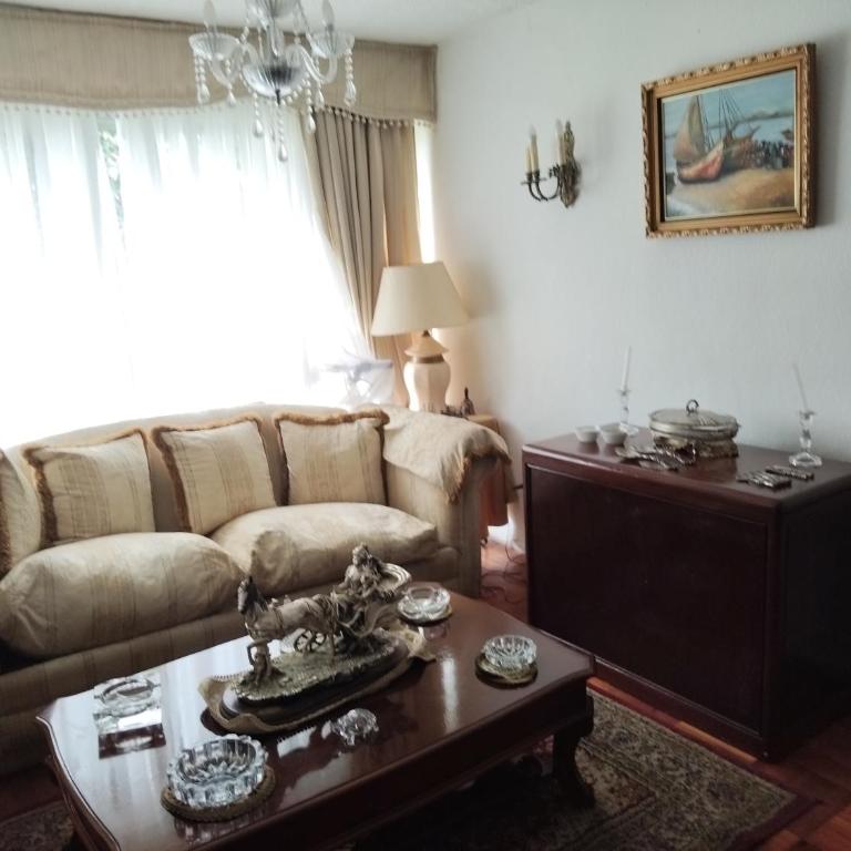 Se arrienda diario departamento en los Orientes a 10 cuadras de la playa - Two-Bedroom Apartment - 1