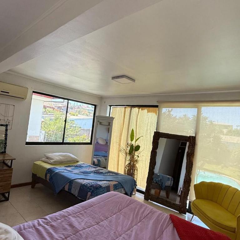 Large house for the weekend - One-Bedroom House - 11