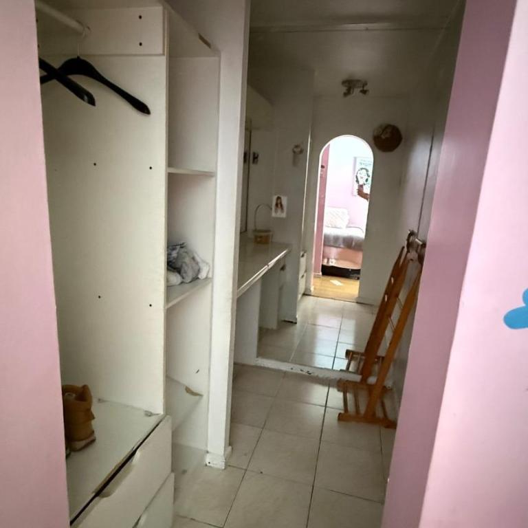 Large house for the weekend - One-Bedroom House - 24
