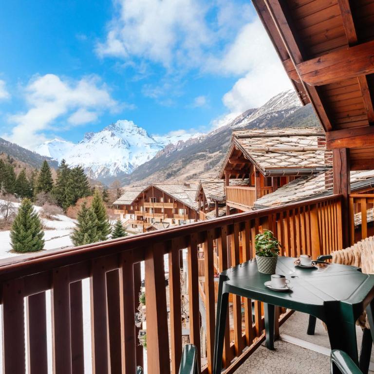 Le Cocon - Appartement 1 Chambre avec Balcon et Vue sur les Montagnes - 6