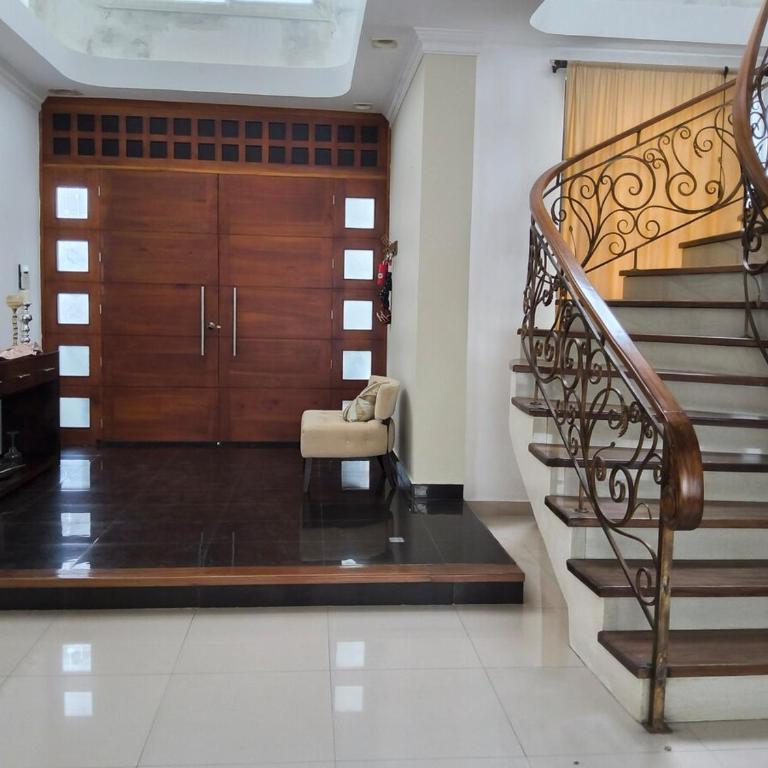 Enchanted Haven - Villa - 18