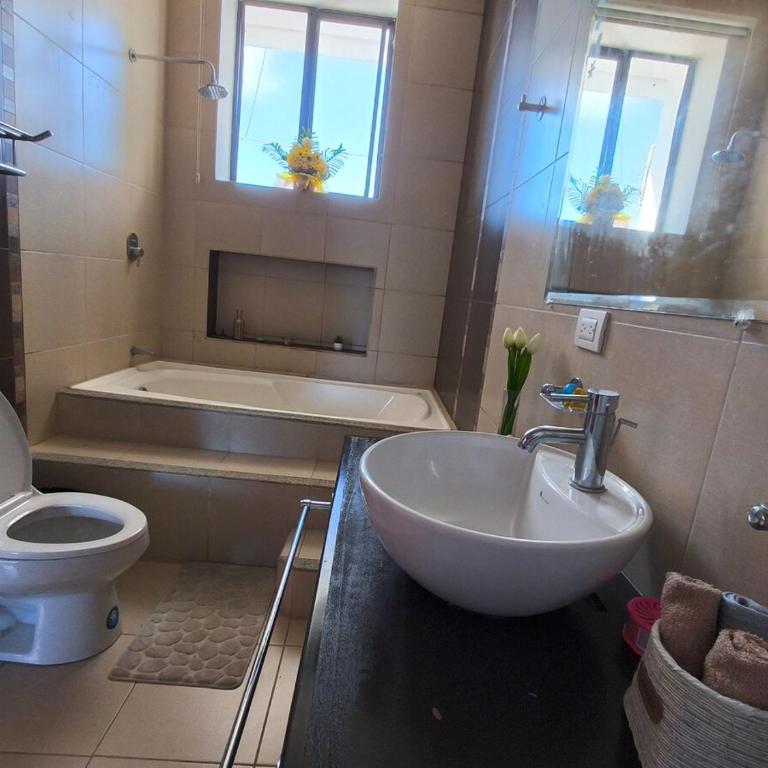 Enchanted Haven - Villa - 27