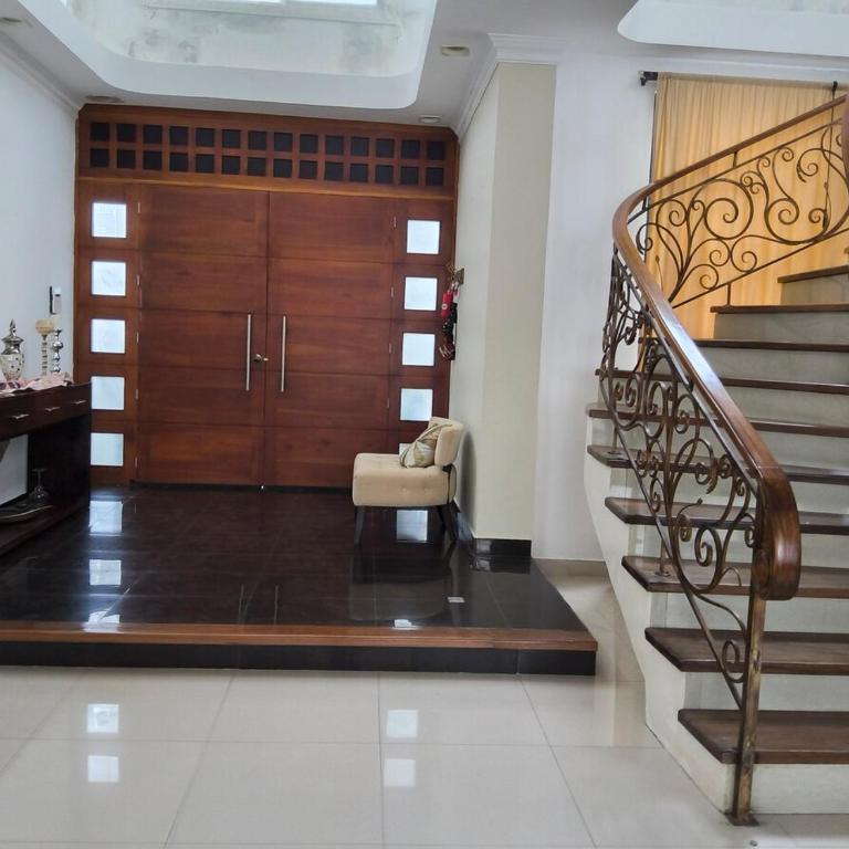 Enchanted Haven - Villa - 32