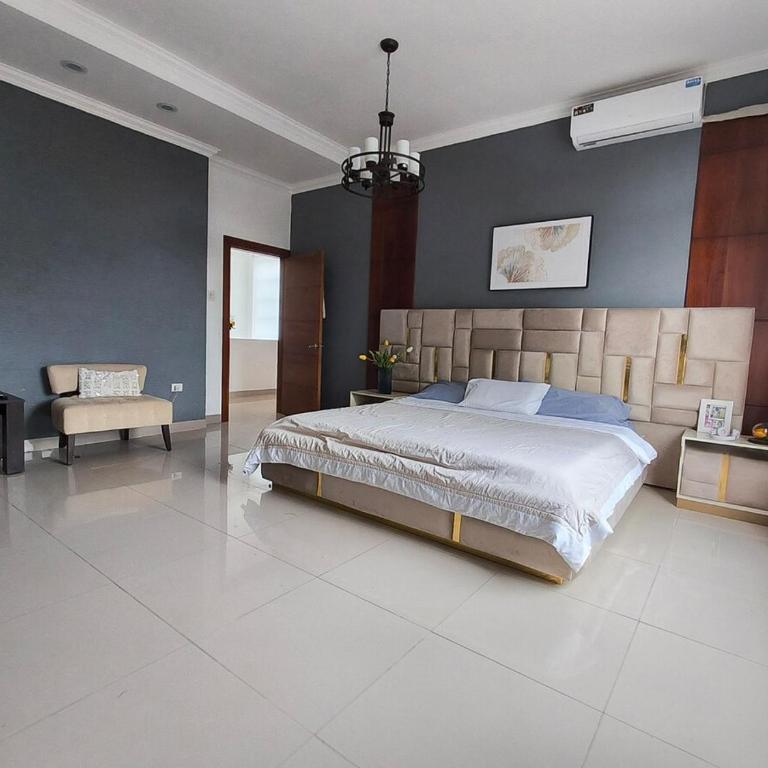 Enchanted Haven - Villa - 33