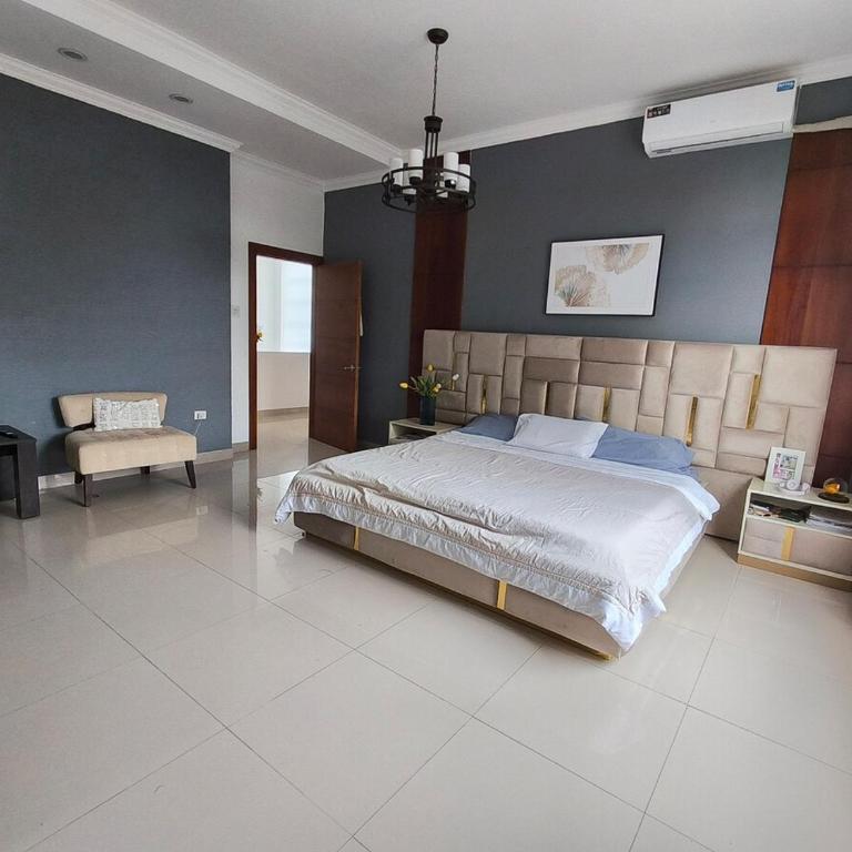 Enchanted Haven - Villa - 36