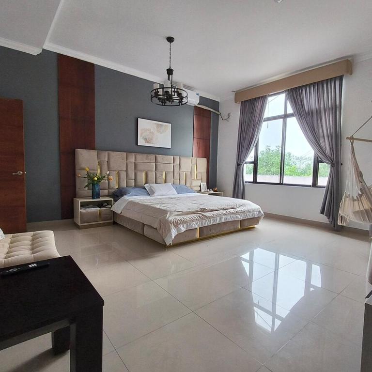 Enchanted Haven - Villa - 37