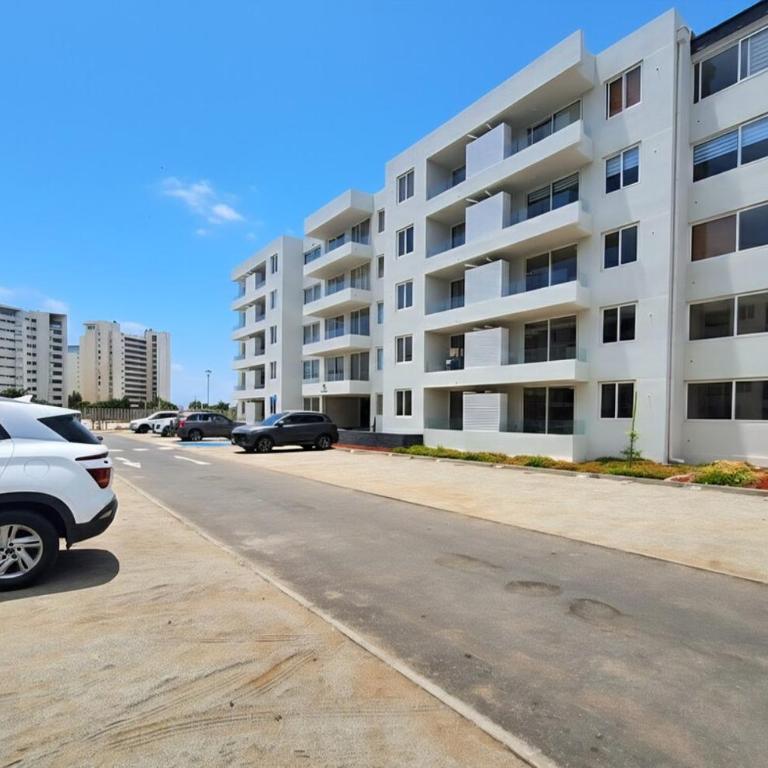 Hermoso Departamento frente a la Laguna del Mar - Two-Bedroom Apartment - 9