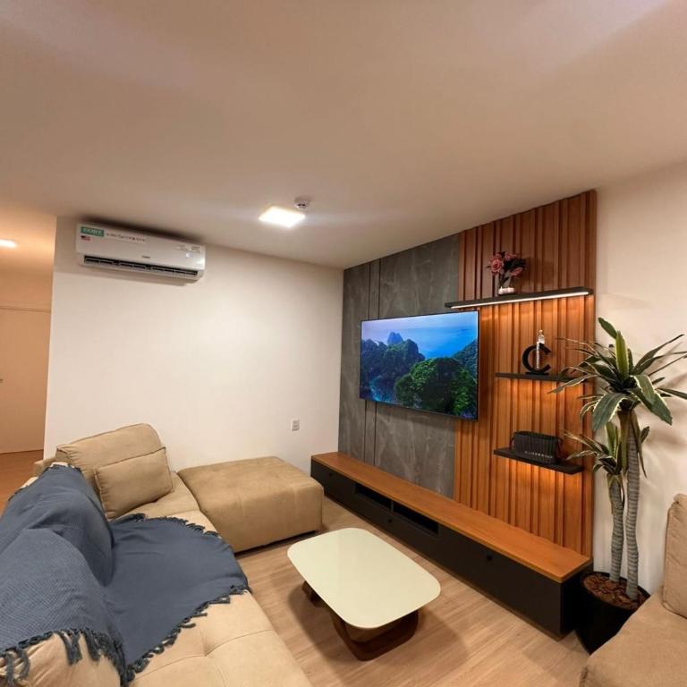 Sophisticated Premium Apartment - Residential Club - Three-Bedroom Apartment with Balcony - 25