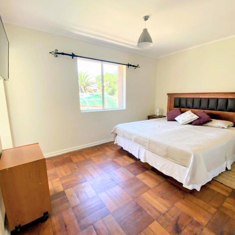 Departamento Avenida Marina frente al Casino - Three-Bedroom Apartment - 8