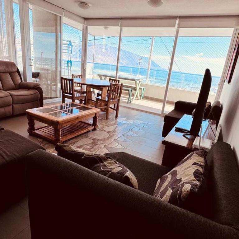 Península, a metros de playas y restaurantes - Three-Bedroom Apartment - 1