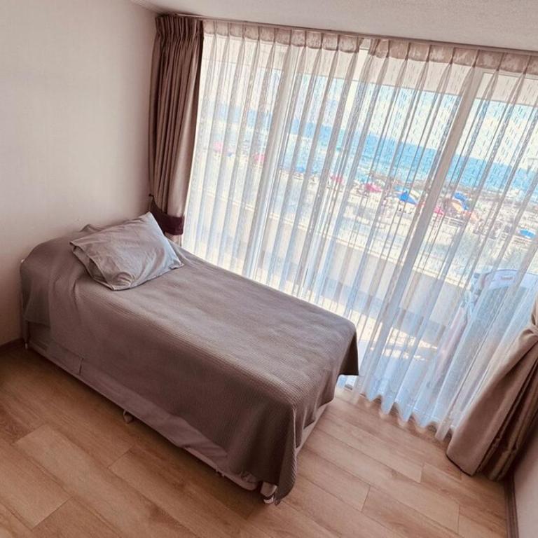 Península, a metros de playas y restaurantes - Three-Bedroom Apartment - 20