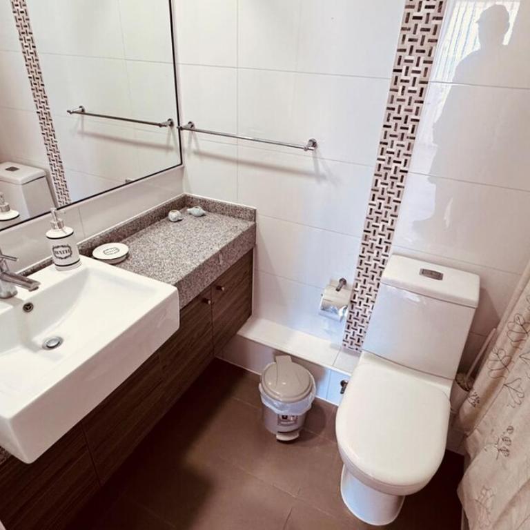 Península, a metros de playas y restaurantes - Three-Bedroom Apartment - 22