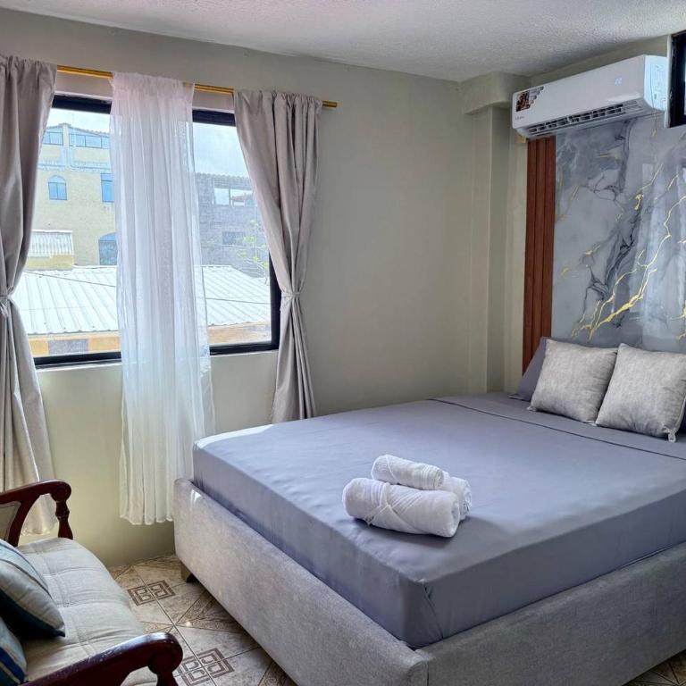 Almar departamento completo con balcon 2 habitaciones AC - WIFI Starlink - 2 baños completos con AGUA CALIENTE - Two-Bedroom Apartment with Harbor View - 30