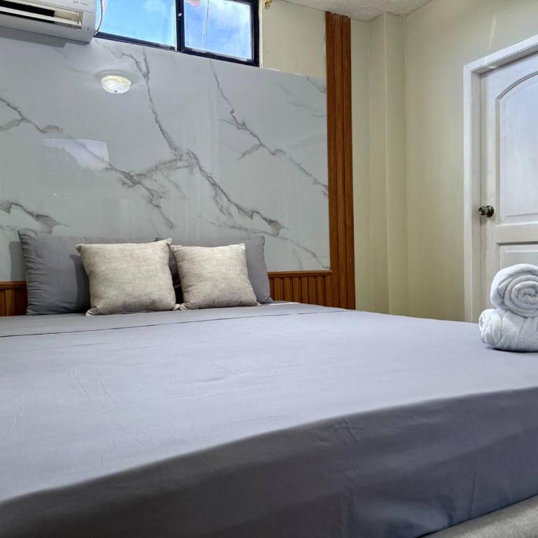 Almar departamento completo con balcon 2 habitaciones AC - WIFI Starlink - 2 baños completos con AGUA CALIENTE - Two-Bedroom Apartment with Harbor View - 46