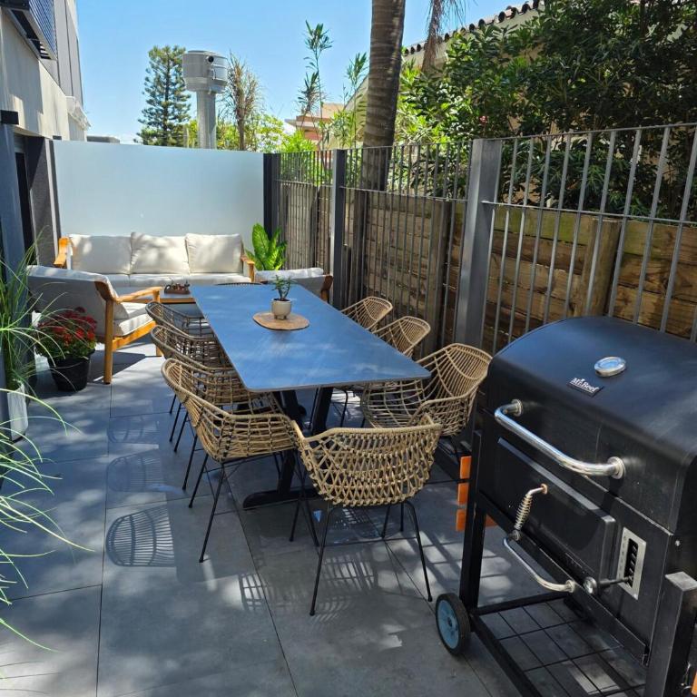 Punta del Este, P 25 Playa Mansa - Apartamento de 1 dormitorio con terraza - 4