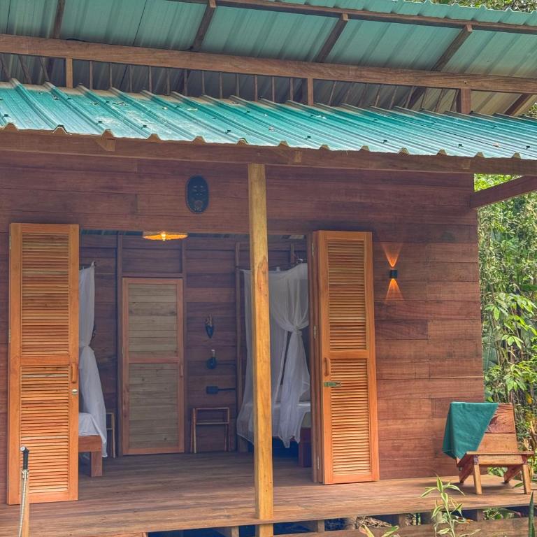 Madre Selva Eco Lodge - Habitación Triple con vistas al jardín - 12