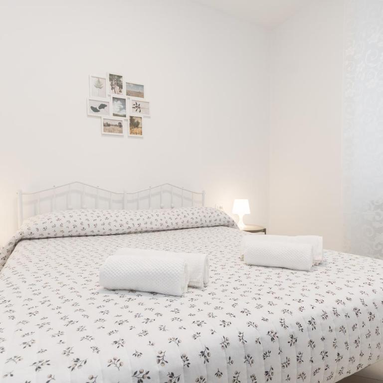 Nuovo a pochi minuti da Stazione Treni e Aeroporto - Three-Bedroom Apartment - 8