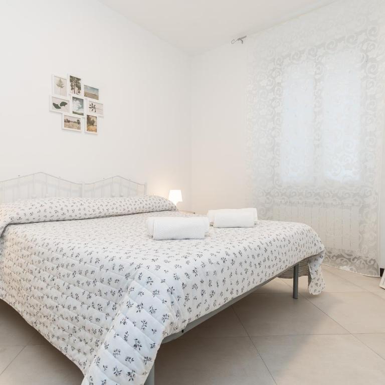 Nuovo a pochi minuti da Stazione Treni e Aeroporto - Three-Bedroom Apartment - 30