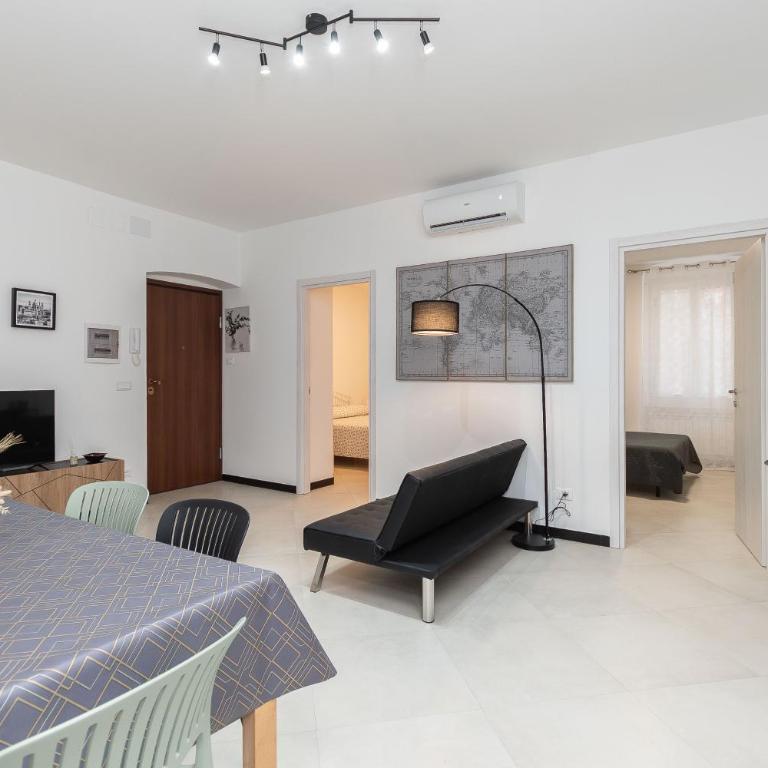 Nuovo a pochi minuti da Stazione Treni e Aeroporto - Three-Bedroom Apartment - 50