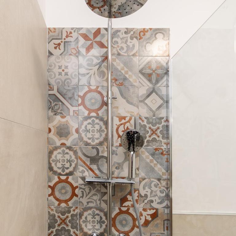 Nuovo a pochi minuti da Stazione Treni e Aeroporto - Three-Bedroom Apartment - 53