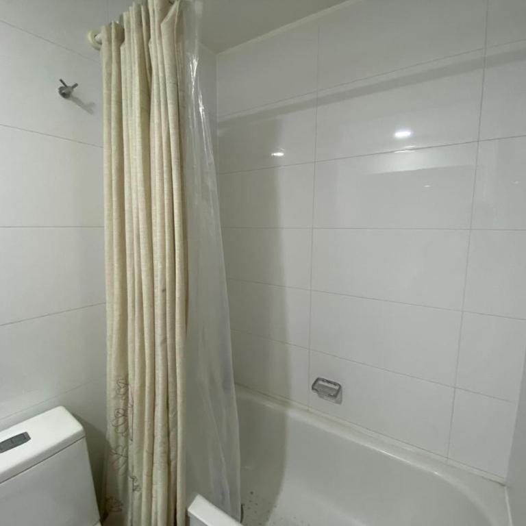 Península, a metros de playas y restaurantes - Three-Bedroom Apartment - 2