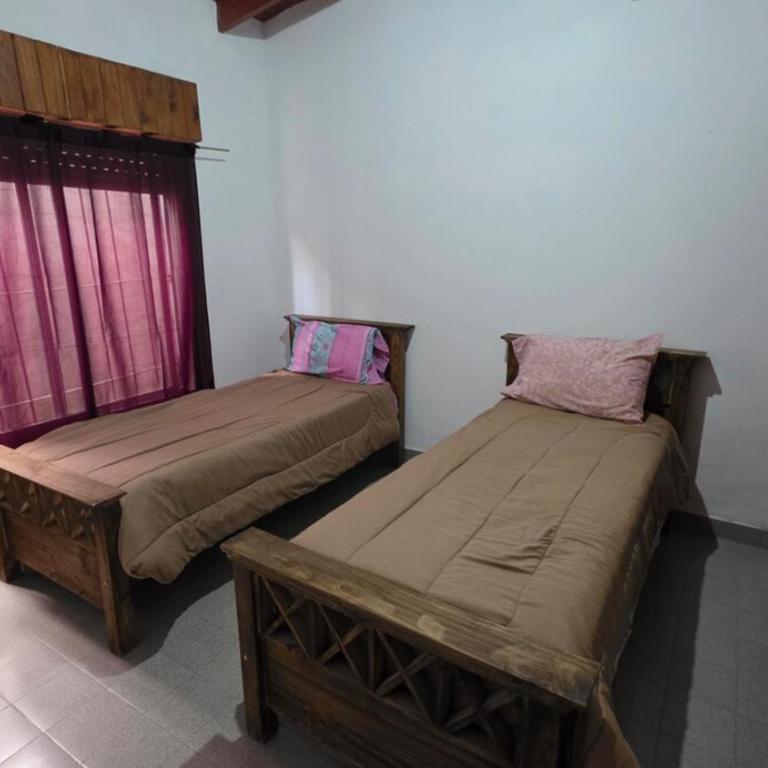 Cabaña centrica con camas individuales a 100m de la ruta - Apartamento de 1 dormitorio - 3