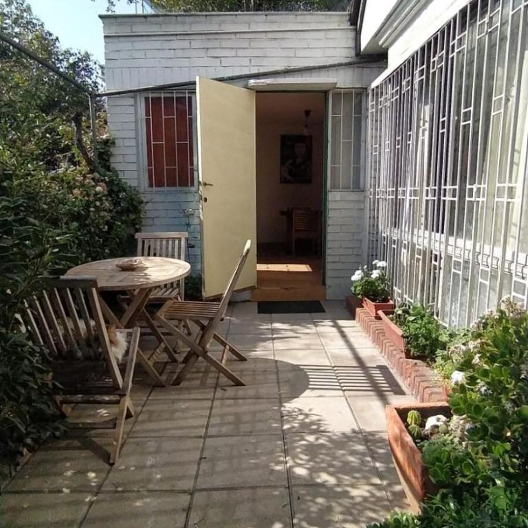 Estacionamiento, terraza y patio - Vacation Home - 7