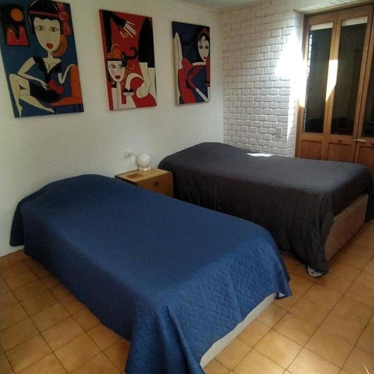Estacionamiento, terraza y patio - Vacation Home - 67