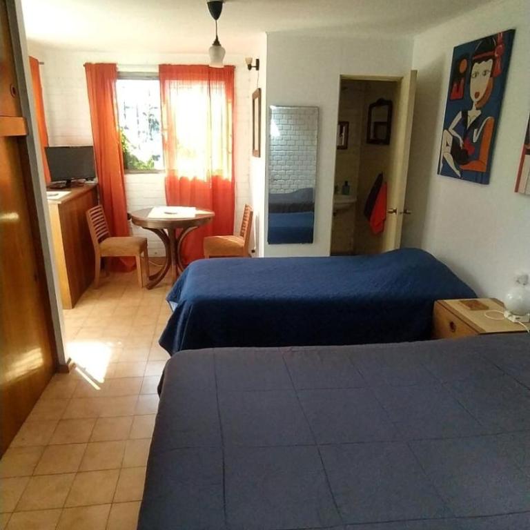 Estacionamiento, terraza y patio - Vacation Home - 74