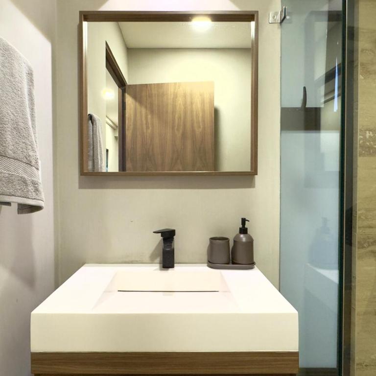 NEW LOFT with private patio at Roma Norte - Apartamento de 1 dormitorio - 10